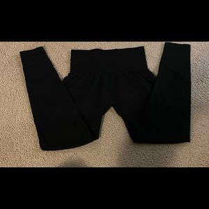 NVGTN Black Solid Seamless Leggings